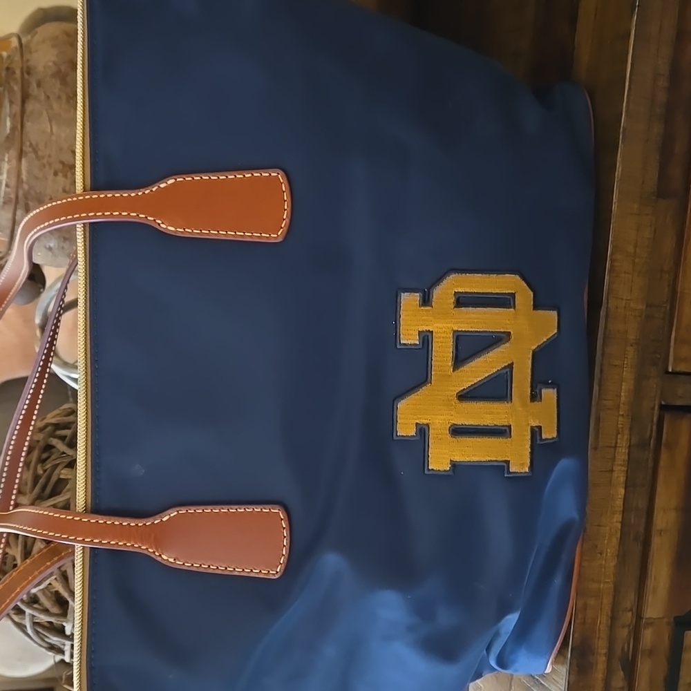 Dooney and Bourke Tote Bag / Notre Dame